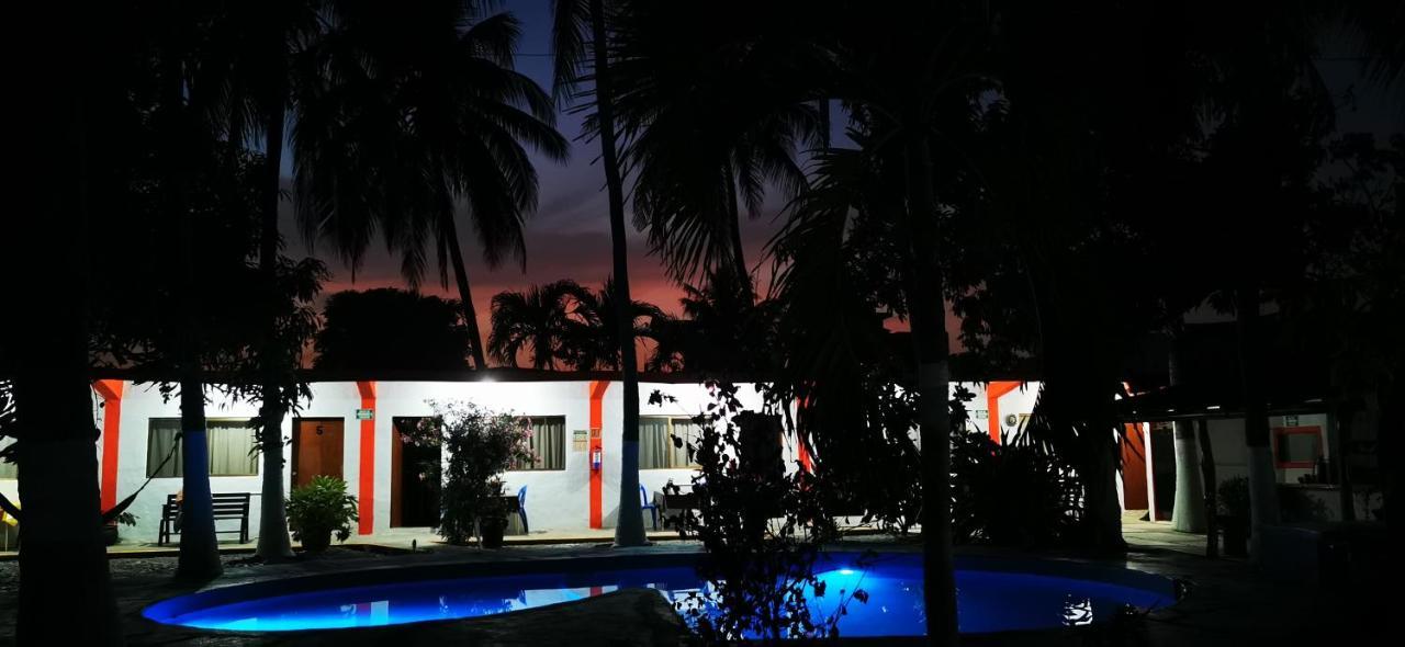 Hotel Oasis Melaque San Patricio Melaque Ngoại thất bức ảnh